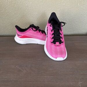 Hoka women's Solimar Running shoe. Never worn